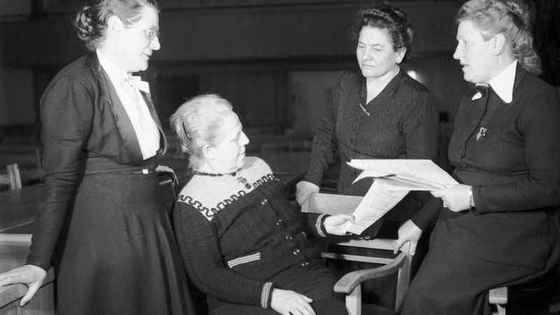 Die Mütter des Grundgesetzes 1949 (v.l.n.r.): Helene Wessel, Helene Weber, Frieda Nadig und Elisabeth Selbert, Foto: Haus der Geschichte